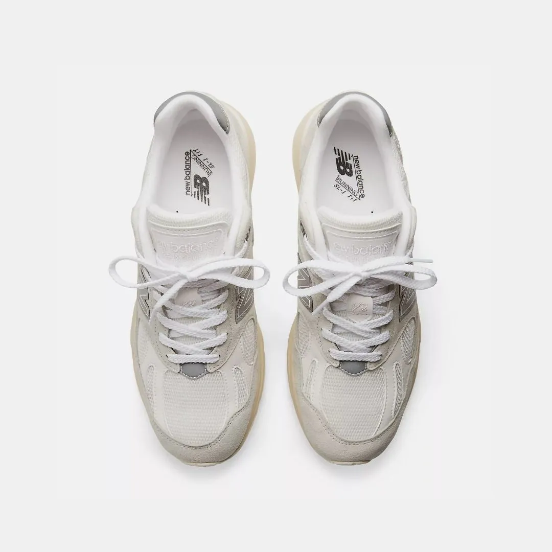 New Balance Made In UK 991v2 Wind Chime & White Frozen Dew